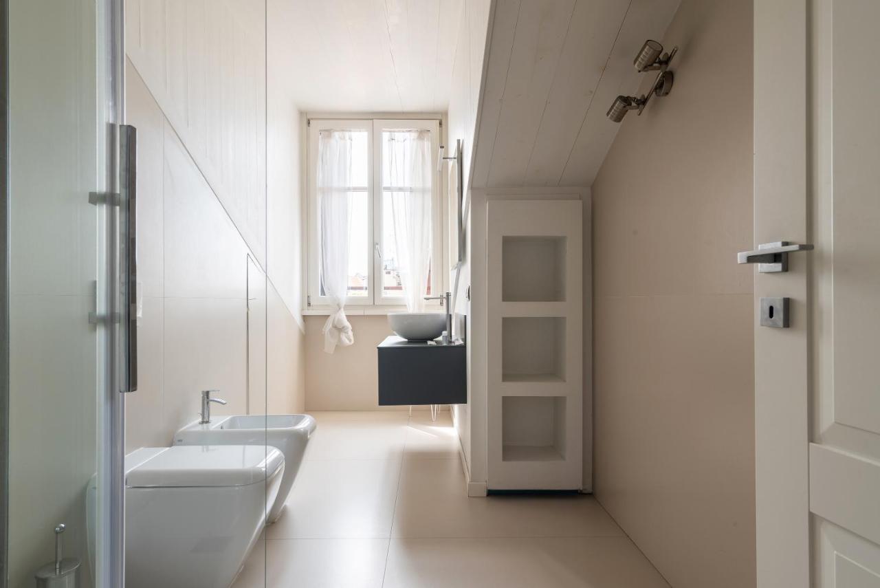 Easyhomes - Brera Luxury Suites Milan Bagian luar foto