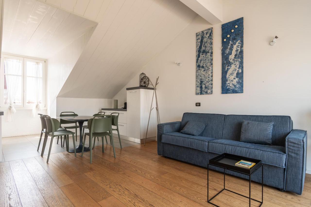 Easyhomes - Brera Luxury Suites Milan Bagian luar foto