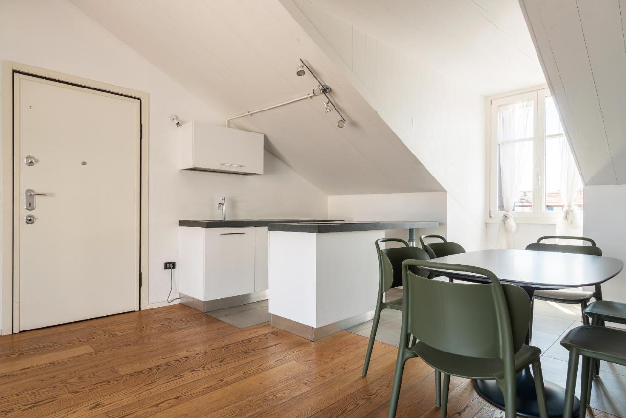 Easyhomes - Brera Luxury Suites Milan Bagian luar foto