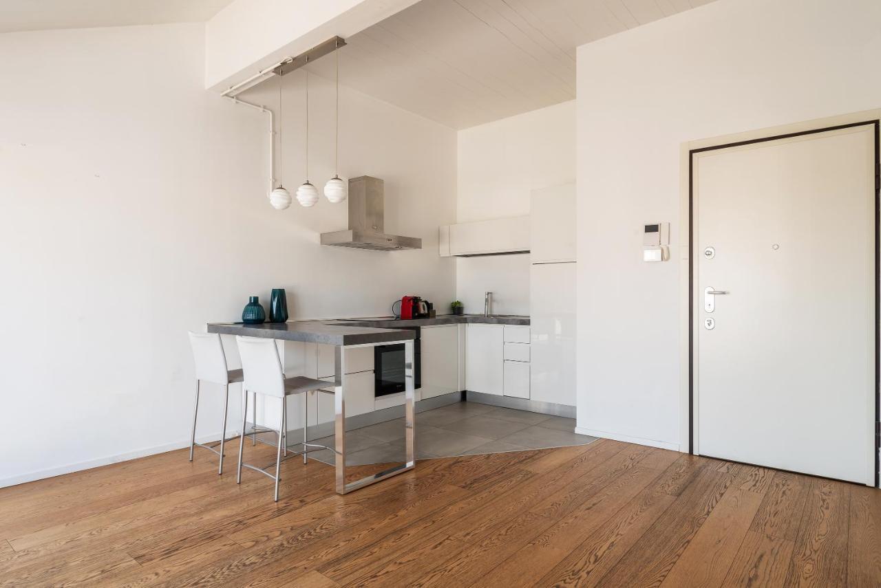Easyhomes - Brera Luxury Suites Milan Bagian luar foto